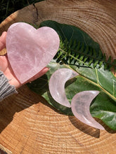 Load image into Gallery viewer, Bowls - Amethyst Aura Moon