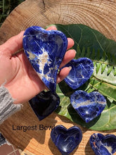 Load image into Gallery viewer, Bowls - Amethyst Aura Moon