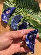 Load image into Gallery viewer, Bowls - Amethyst Aura Moon