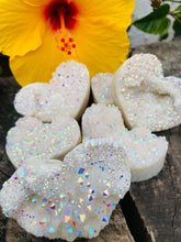 Load image into Gallery viewer, Angel Aura Heart Clusters - Amethyst Aura Moon
